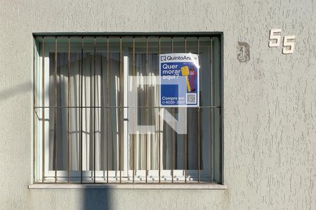 Casa à venda com 164m², 3 quartos e 2 vagasFachada