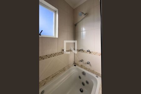 Casa à venda com 164m², 3 quartos e 2 vagasBanheiro da Suíte