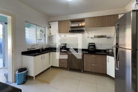 Casa à venda com 164m², 3 quartos e 2 vagasCozinha