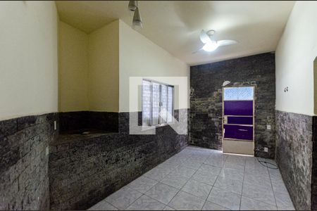 Sala de casa para alugar com 2 quartos, 83m² em Barreto, Niterói