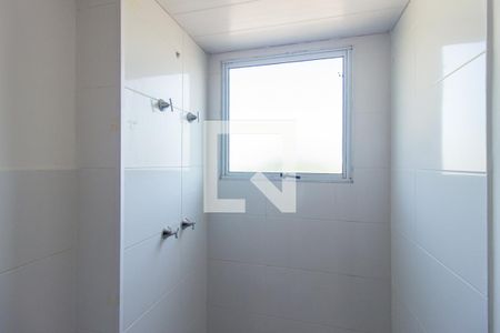 Apartamento para alugar com 49m², 2 quartos e 1 vagaDetalhe do Banheiro