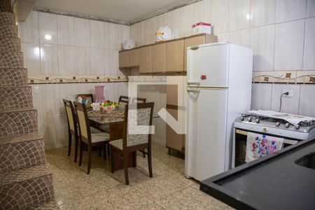 Casa à venda com 120m², 2 quartos e 4 vagasCozinha