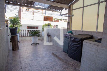 Casa à venda com 120m², 2 quartos e 4 vagasÁrea de Serviço