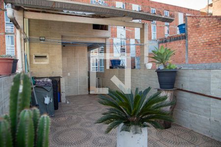 Casa à venda com 120m², 2 quartos e 4 vagasÁrea Comum