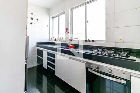 Apartamento para alugar com 110m², 2 quartos e 2 vagas Apartamento para alugar com 110m², 2 quartos e 2 vagasCozinha