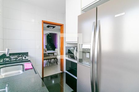 Apartamento para alugar com 110m², 2 quartos e 2 vagas Apartamento para alugar com 110m², 2 quartos e 2 vagasCozinha
