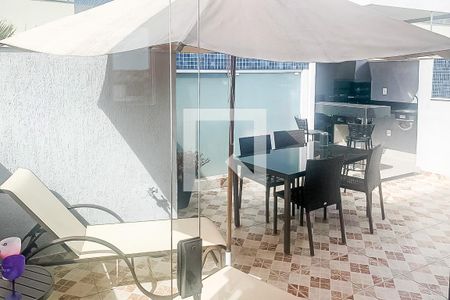 Apartamento para alugar com 110m², 2 quartos e 2 vagas Apartamento para alugar com 110m², 2 quartos e 2 vagasCobertura