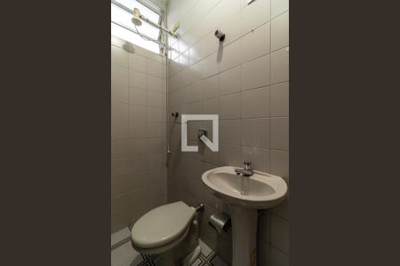 Casa para alugar com 100m², 3 quartos e sem vaga Casa para alugar com 100m², 3 quartos e sem vagaBanheiro de serviço