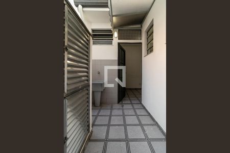 Casa para alugar com 100m², 3 quartos e sem vaga Casa para alugar com 100m², 3 quartos e sem vagaQuintal - Área de Serviço