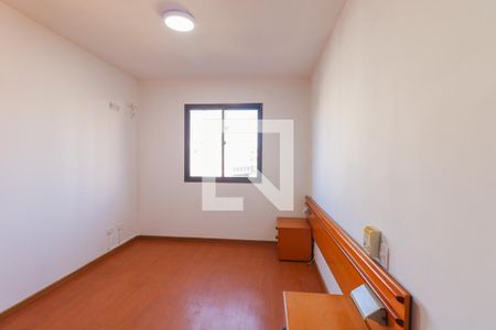 Quarto 2 Suíte de apartamento para alugar com 2 quartos, 60m² em Batel, Curitiba