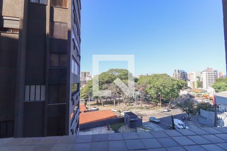 Vista da Sala de apartamento para alugar com 2 quartos, 60m² em Batel, Curitiba