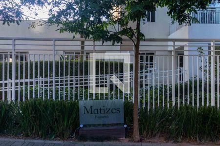 Apartamento para alugar com 95m², 2 quartos e 2 vagasFachada