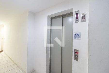 Apartamento para alugar com 60m², 2 quartos e 1 vagaElevador