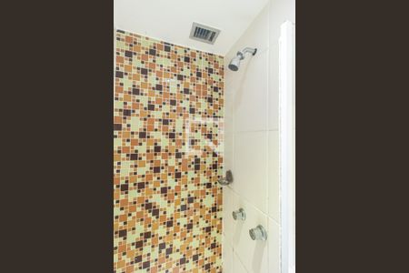 Apartamento para alugar com 60m², 2 quartos e 1 vagaDetalhe do Banheiro