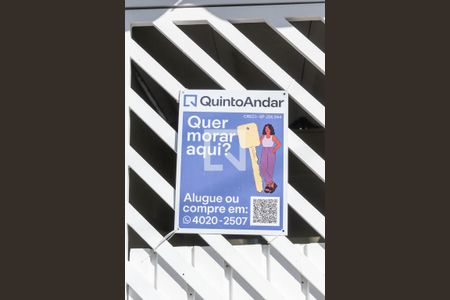 Casa à venda com 154m², 3 quartos e 3 vagas Casa à venda com 154m², 3 quartos e 3 vagasPlaca