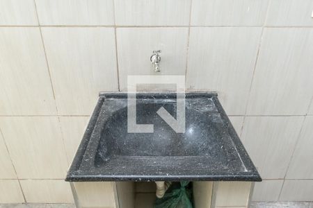 Casa à venda com 154m², 3 quartos e 3 vagas Casa à venda com 154m², 3 quartos e 3 vagasLavanderia