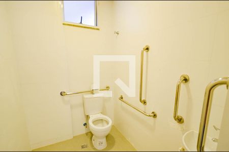 Apartamento à venda com 64m², 2 quartos e 2 vagasEspaço Gourmet banheiro