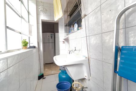 Apartamento à venda com 83m², 3 quartos e 1 vagaÁrea de Serviço