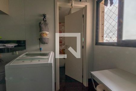 Apartamento à venda com 134m², 4 quartos e 3 vagas Apartamento à venda com 134m², 4 quartos e 3 vagasÁrea de Serviço