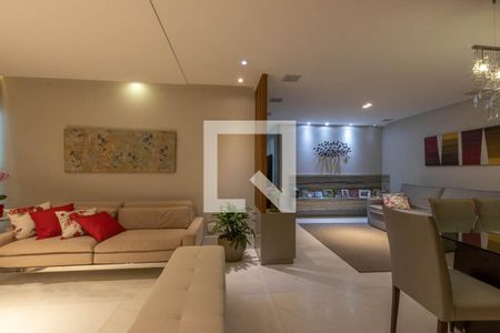 Apartamento à venda com 134m², 4 quartos e 3 vagas Apartamento à venda com 134m², 4 quartos e 3 vagasSala