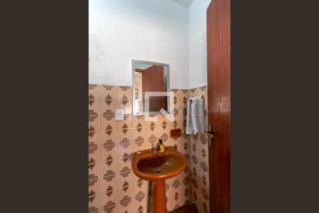 Casa à venda com 360m², 2 quartos e 4 vagasBanheiro Social