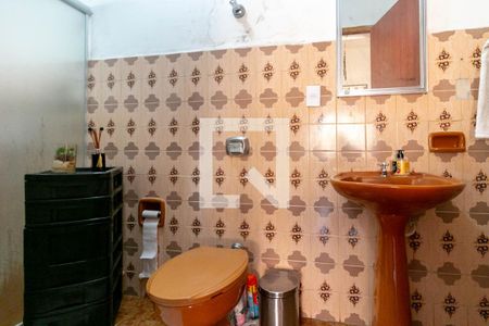 Casa à venda com 360m², 2 quartos e 4 vagasBanheiro Social