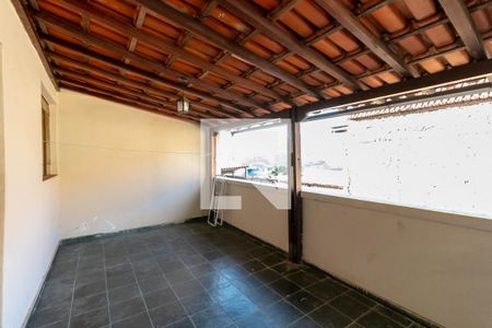 Casa à venda com 360m², 2 quartos e 4 vagasÁrea de Serviço
