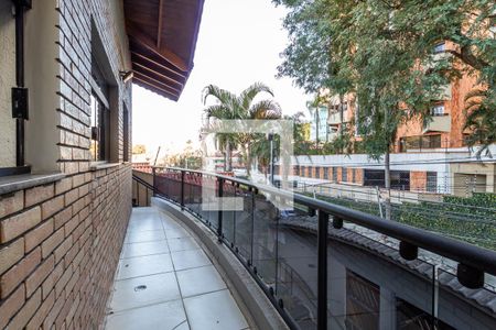 Casa à venda com 280m², 3 quartos e 4 vagasSacada