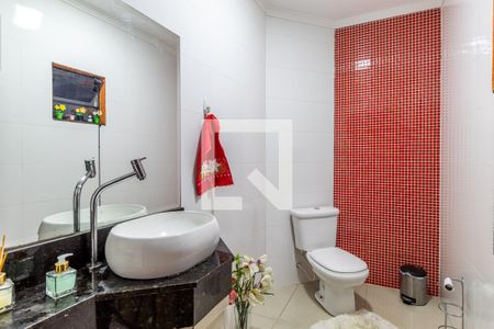 Casa à venda com 280m², 3 quartos e 4 vagasBanheiro