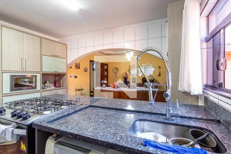 Casa à venda com 280m², 3 quartos e 4 vagasCozinha