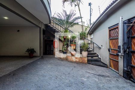Casa à venda com 280m², 3 quartos e 4 vagasGaragem