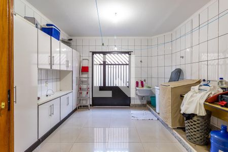 Casa à venda com 280m², 3 quartos e 4 vagasÁrea de Serviço