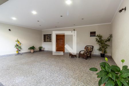 Casa à venda com 280m², 3 quartos e 4 vagasGaragem