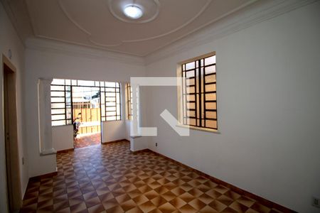 Sala de casa para alugar com 2 quartos, 70m² em Brás de Pina, Rio de Janeiro