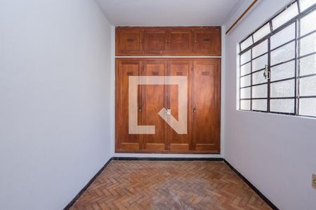 Quarto 2 de casa à venda com 5 quartos, 250m² em Padre Eustáquio, Belo Horizonte