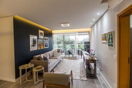Sala de TV de apartamento à venda com 3 quartos, 138m² em Centro Empresarial Tamboré, Santana de Parnaíba