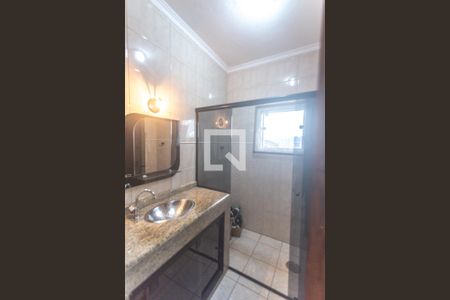 Casa à venda com 253m², 2 quartos e 2 vagas Casa à venda com 253m², 2 quartos e 2 vagasBanheiro social