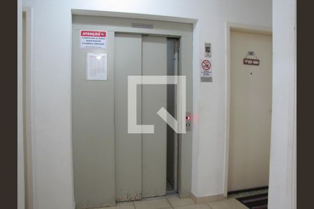 Apartamento à venda com 49m², 2 quartos e 1 vagaElevador