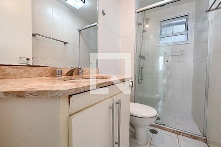 Apartamento à venda com 81m², 3 quartos e 1 vagaBanheiro Social