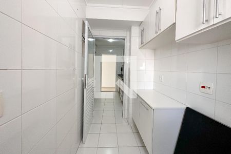 Apartamento à venda com 81m², 3 quartos e 1 vagaÁrea de Serviço