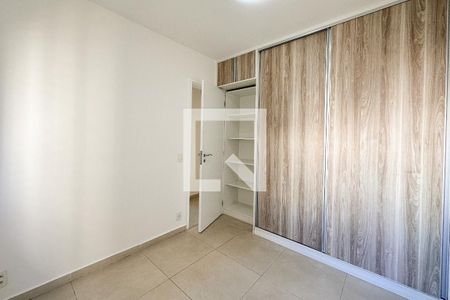 Apartamento à venda com 81m², 3 quartos e 1 vagaQuarto 2