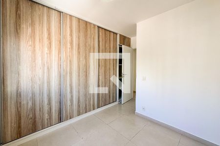 Apartamento à venda com 81m², 3 quartos e 1 vagaQuarto 3 - Suíte