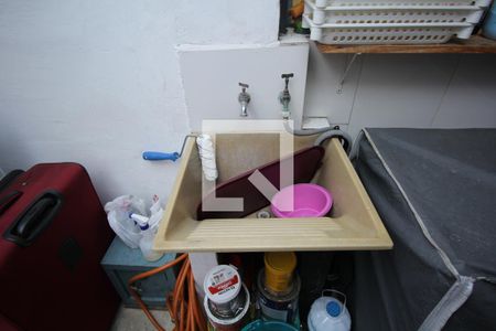 Casa à venda com 200m², 2 quartos e 1 vagaÁrea de Serviço