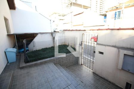 Casa à venda com 200m², 2 quartos e 1 vagaÁrea comum