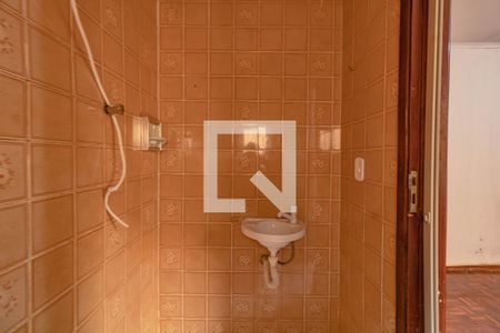 Casa à venda com 600m², 3 quartos e 3 vagas Casa à venda com 600m², 3 quartos e 3 vagasBanheiro Quarto 2