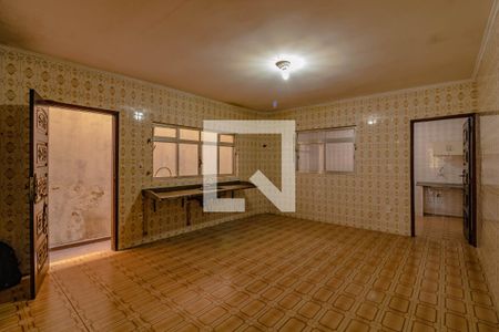 Casa à venda com 600m², 3 quartos e 3 vagas Casa à venda com 600m², 3 quartos e 3 vagasCozinha