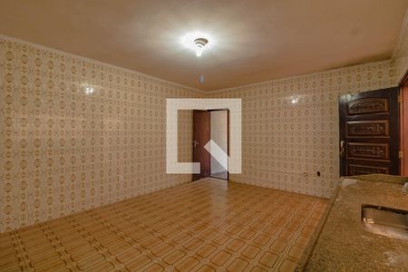 Casa à venda com 600m², 3 quartos e 3 vagas Casa à venda com 600m², 3 quartos e 3 vagasCozinha