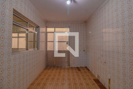 Casa à venda com 600m², 3 quartos e 3 vagas Casa à venda com 600m², 3 quartos e 3 vagasCozinha