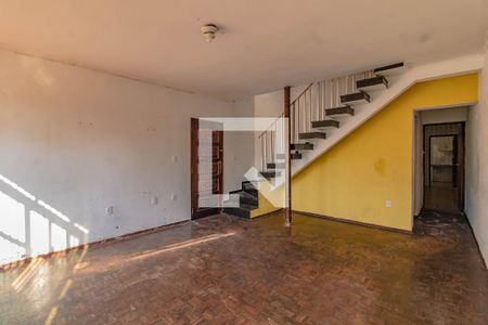 Sala de casa à venda com 3 quartos, 600m² em Jabaquara, São Paulo