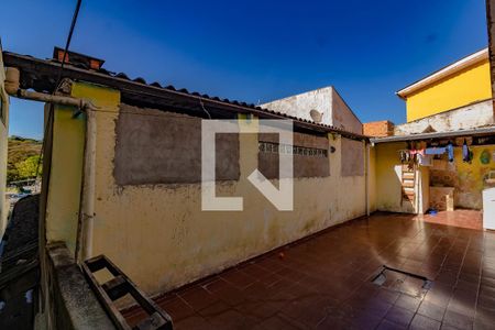 Casa à venda com 600m², 3 quartos e 3 vagas Casa à venda com 600m², 3 quartos e 3 vagasÁrea Externa